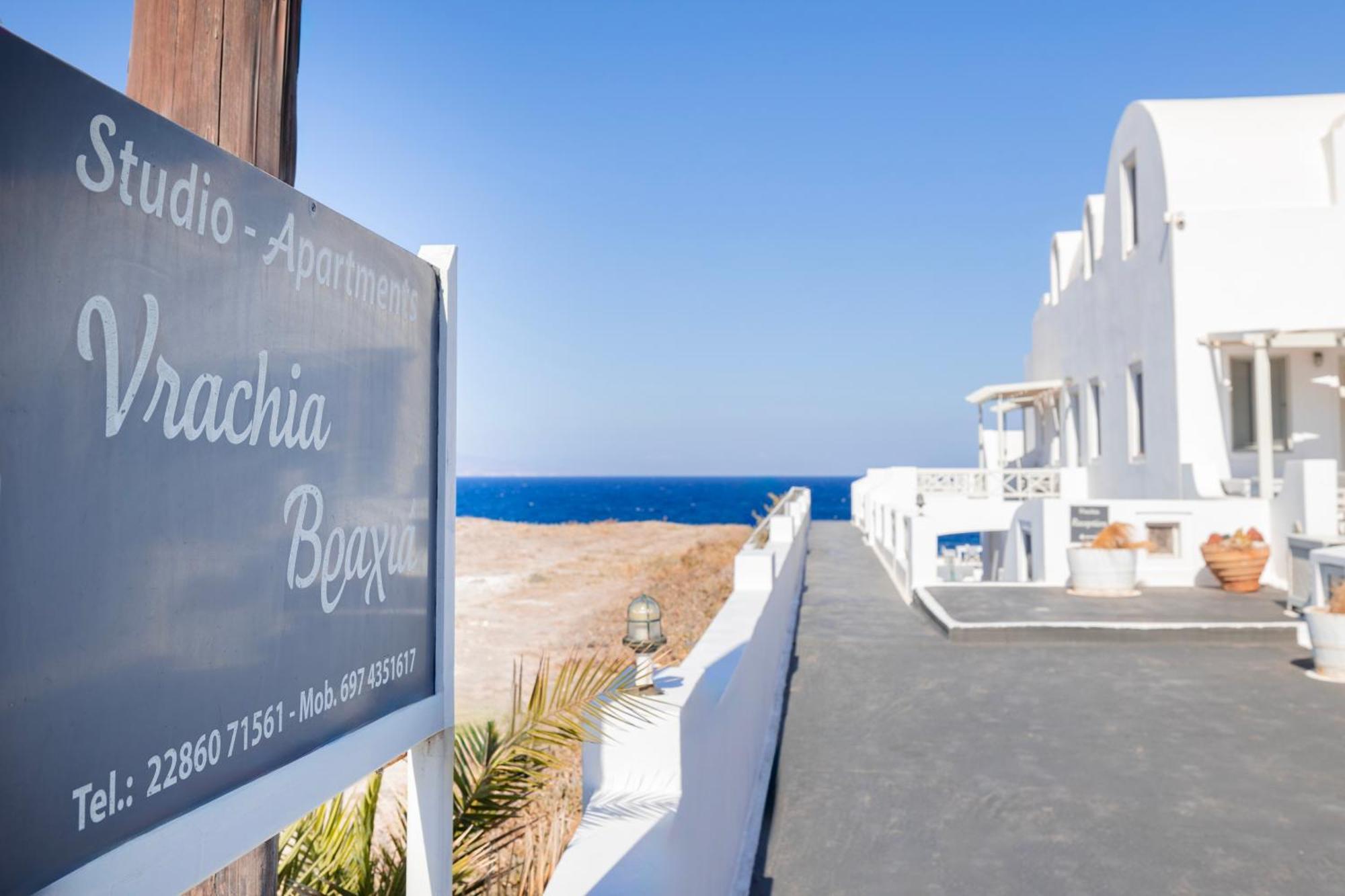 Vrachia Studios&Apartments Oia  Exterior foto