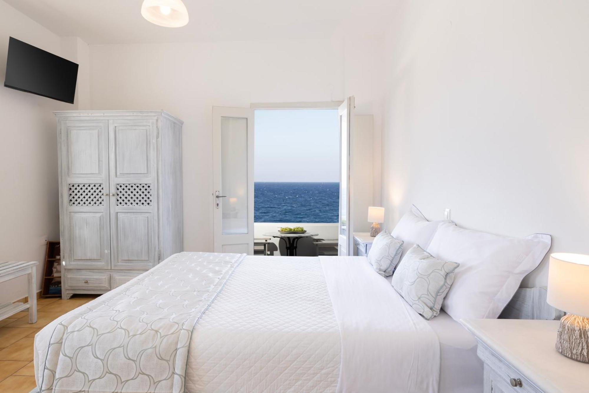 Vrachia Studios&Apartments Oia  Exterior foto