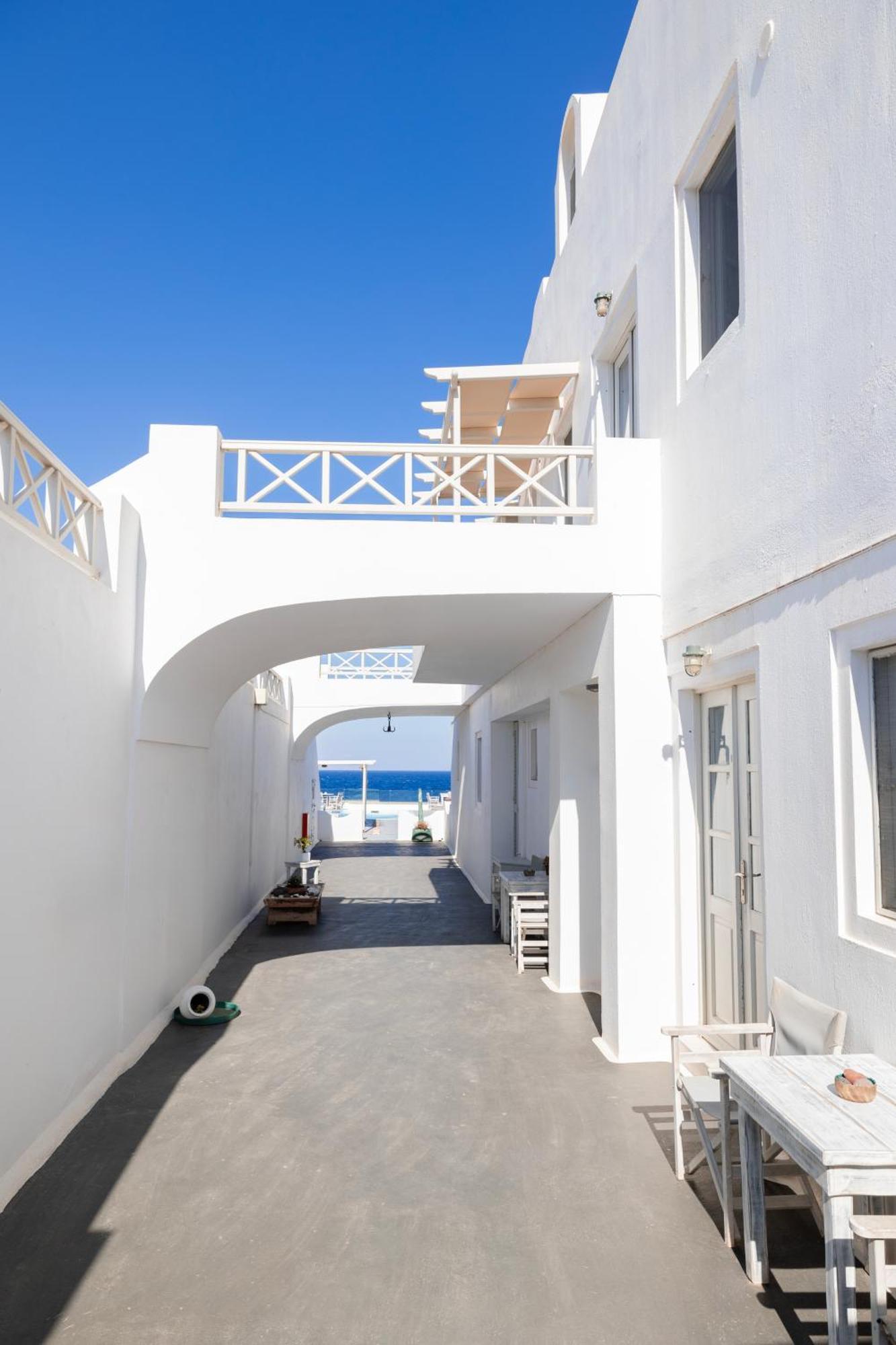 Vrachia Studios&Apartments Oia  Exterior foto